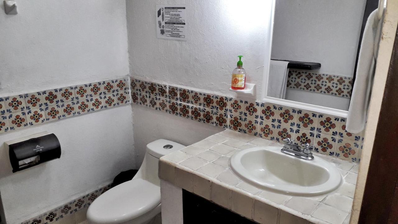 זיהואטנחו Solimar Inn Suites מראה חיצוני תמונה