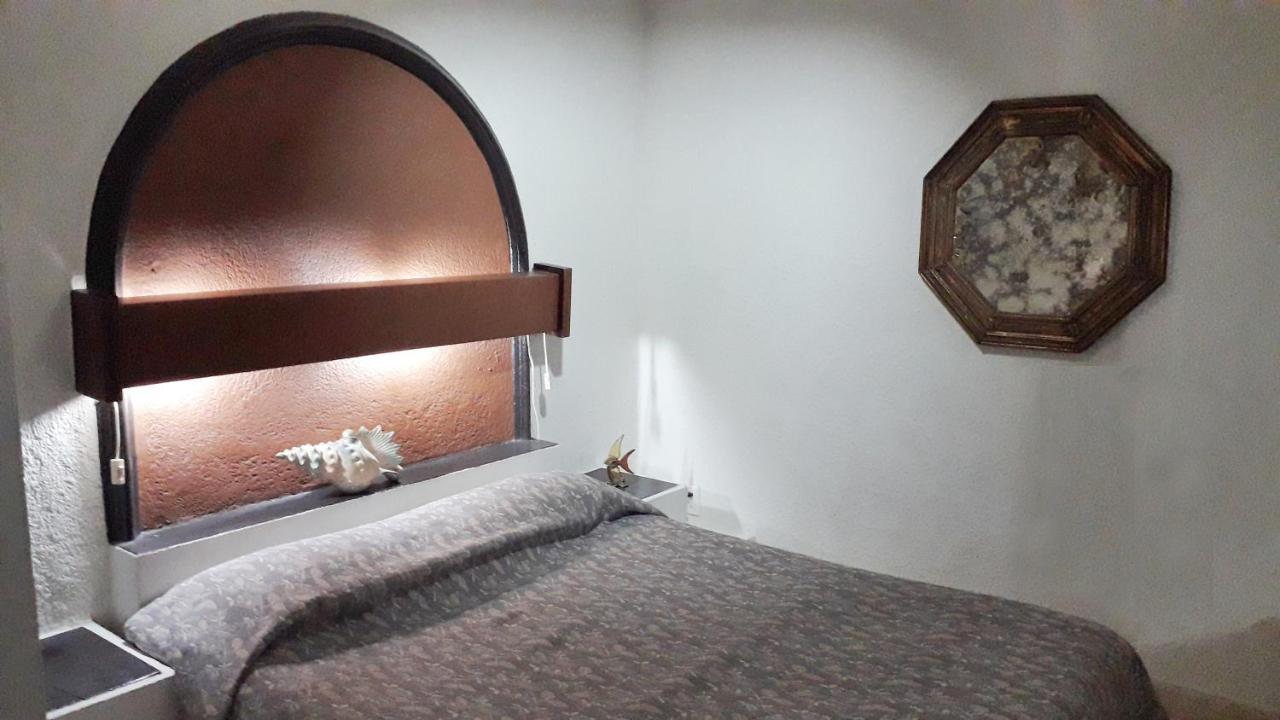 זיהואטנחו Solimar Inn Suites מראה חיצוני תמונה