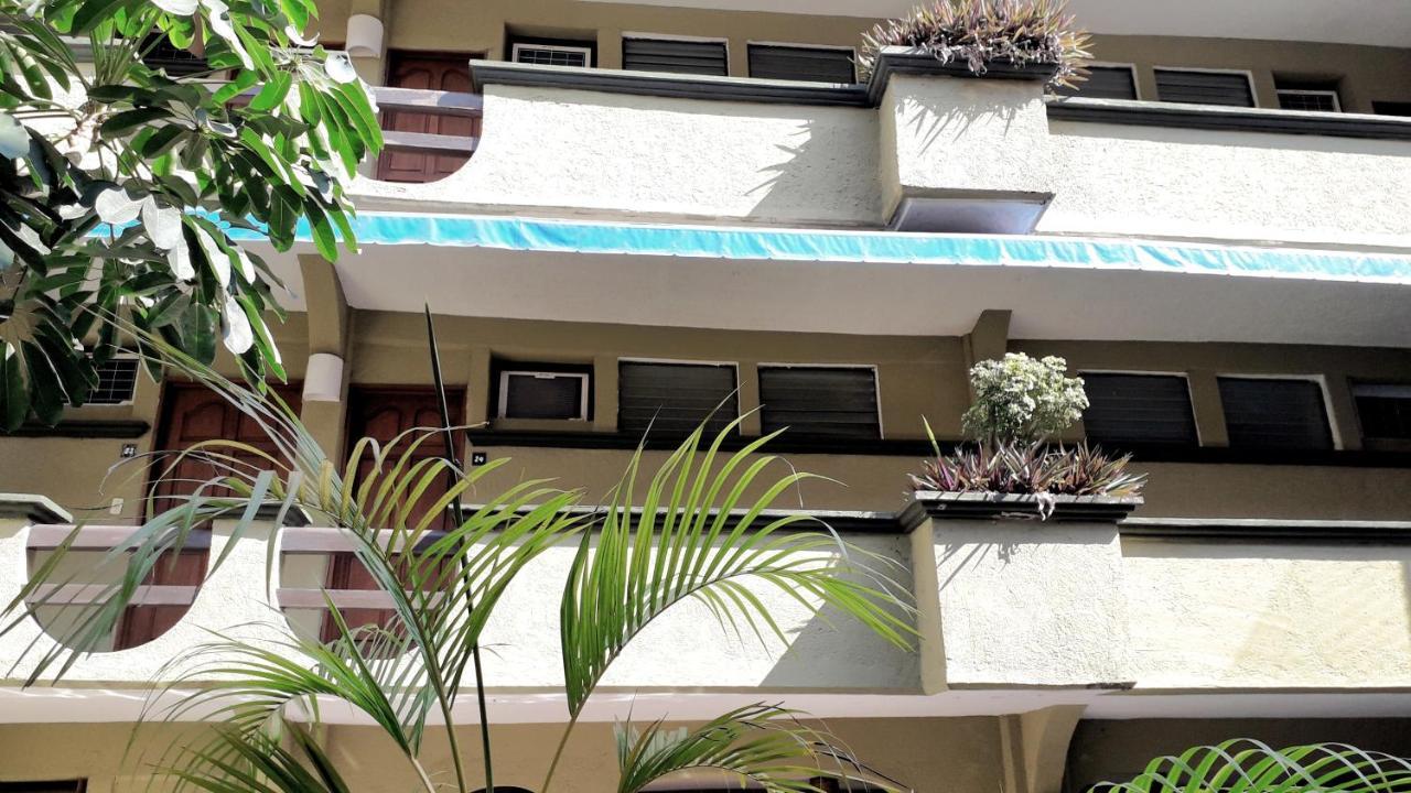 זיהואטנחו Solimar Inn Suites מראה חיצוני תמונה